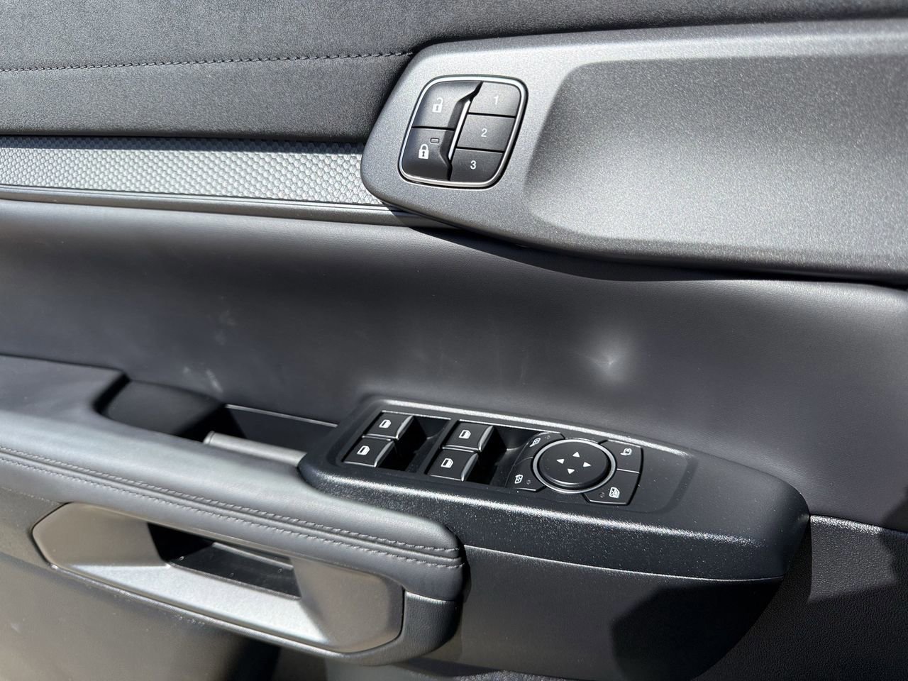 Certified 2024 Ford Ranger Raptor AWD/4WD image 20