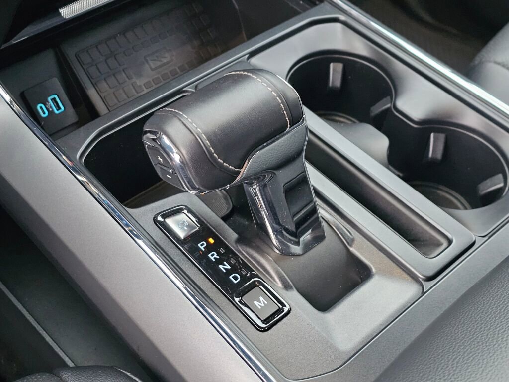 Certified 2022 Ford F150 Lariat w/ Equipment Group 502A High image 30