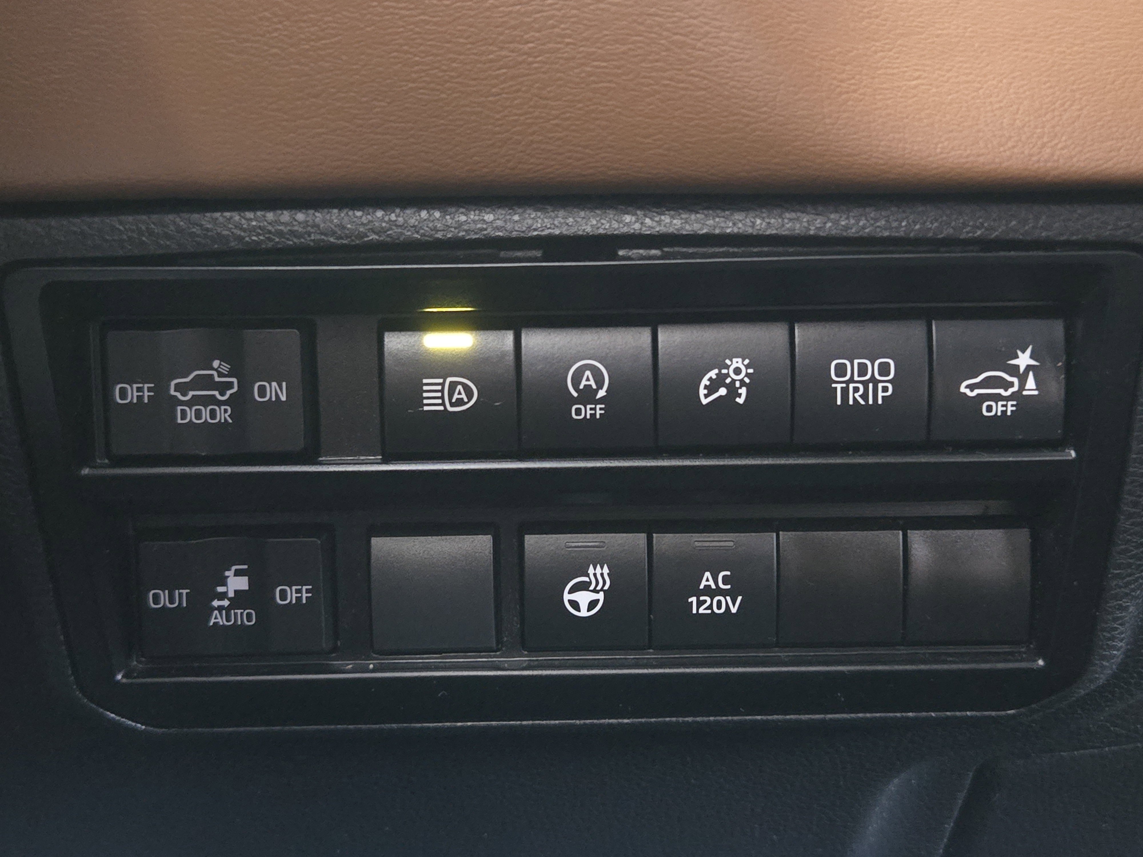 Used 2023 Toyota Tundra 1794 Edition w/ Advanced Package AWD/4WD image 17