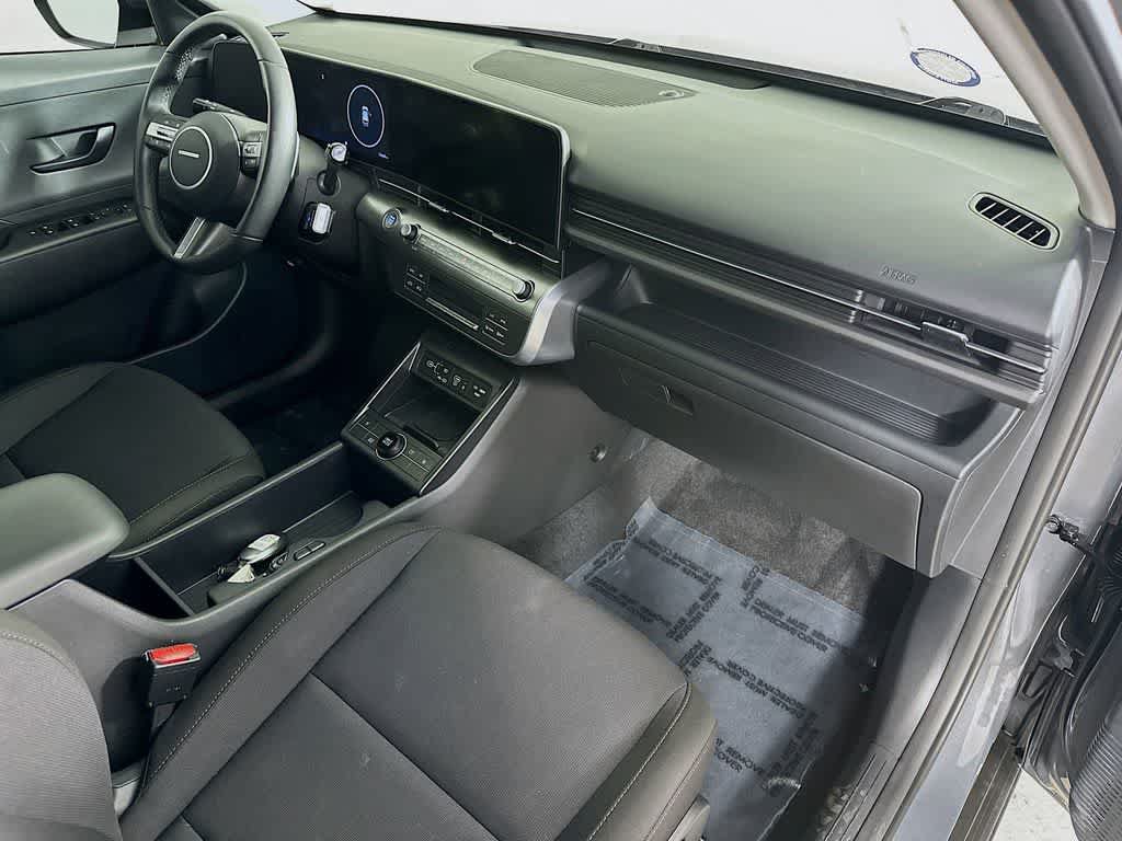 Used 2025 Hyundai Kona SEL FWD image 34
