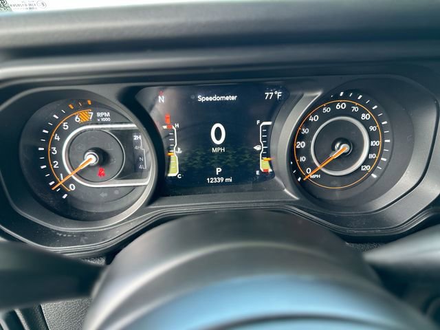 Used 2024 Jeep Wrangler Unlimited Sport AWD/4WD image 16