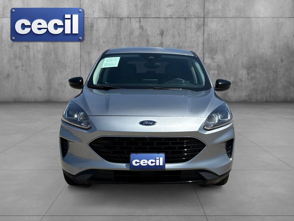 Certified 2021 Ford Escape SE w/ SE Sport Appearance Package FWD image 2