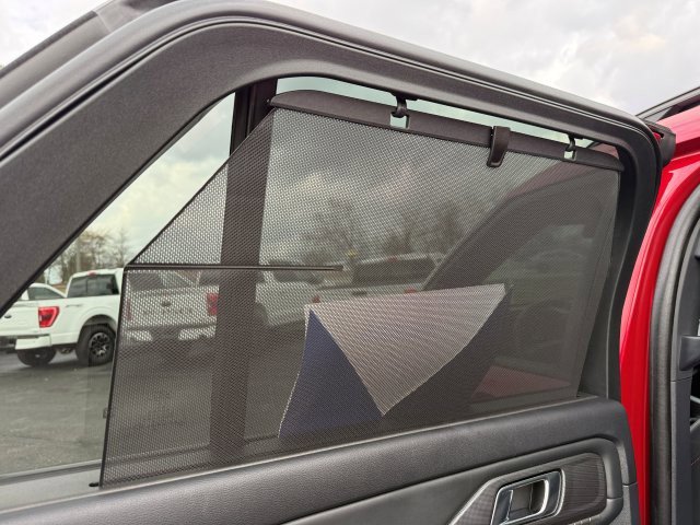 Certified 2025 Ford Explorer ST-Line w/ Premium Package image 17