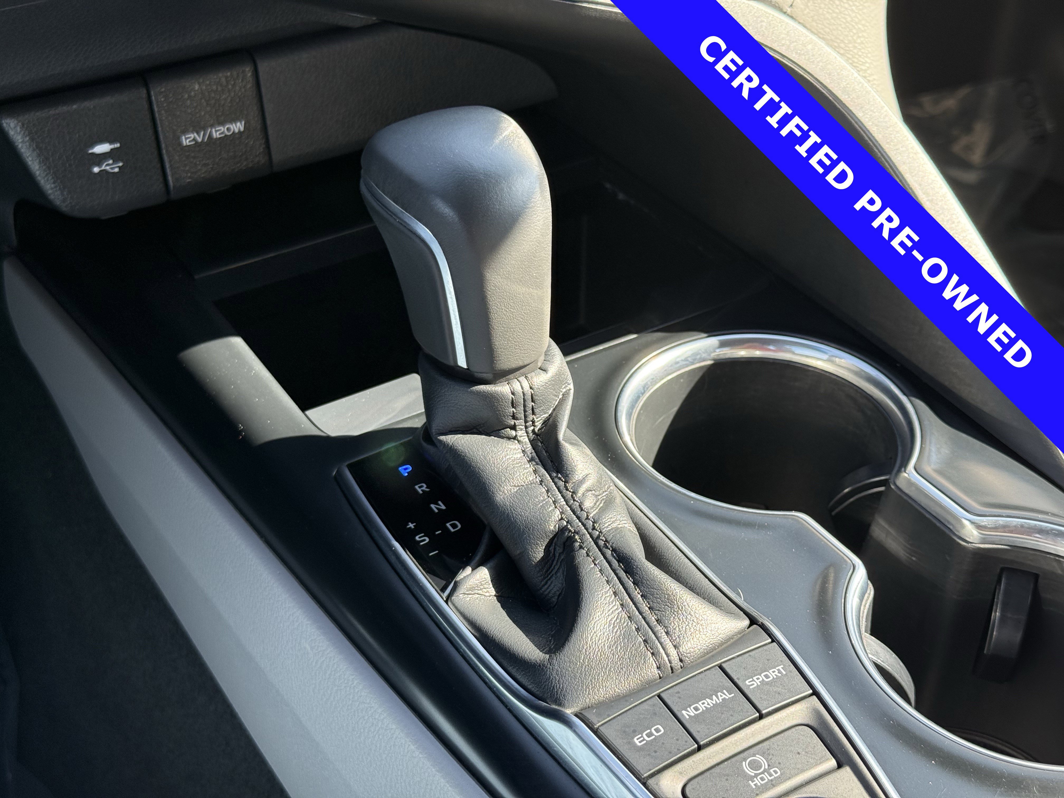 Used 2018 Toyota Camry XLE image 29