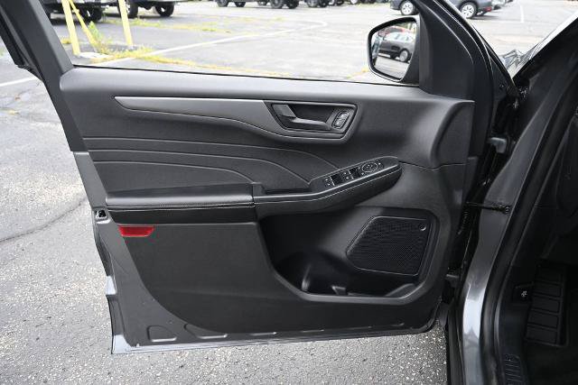 Certified 2023 Ford Escape Active w/ Tech Pack #1 FWD image 20