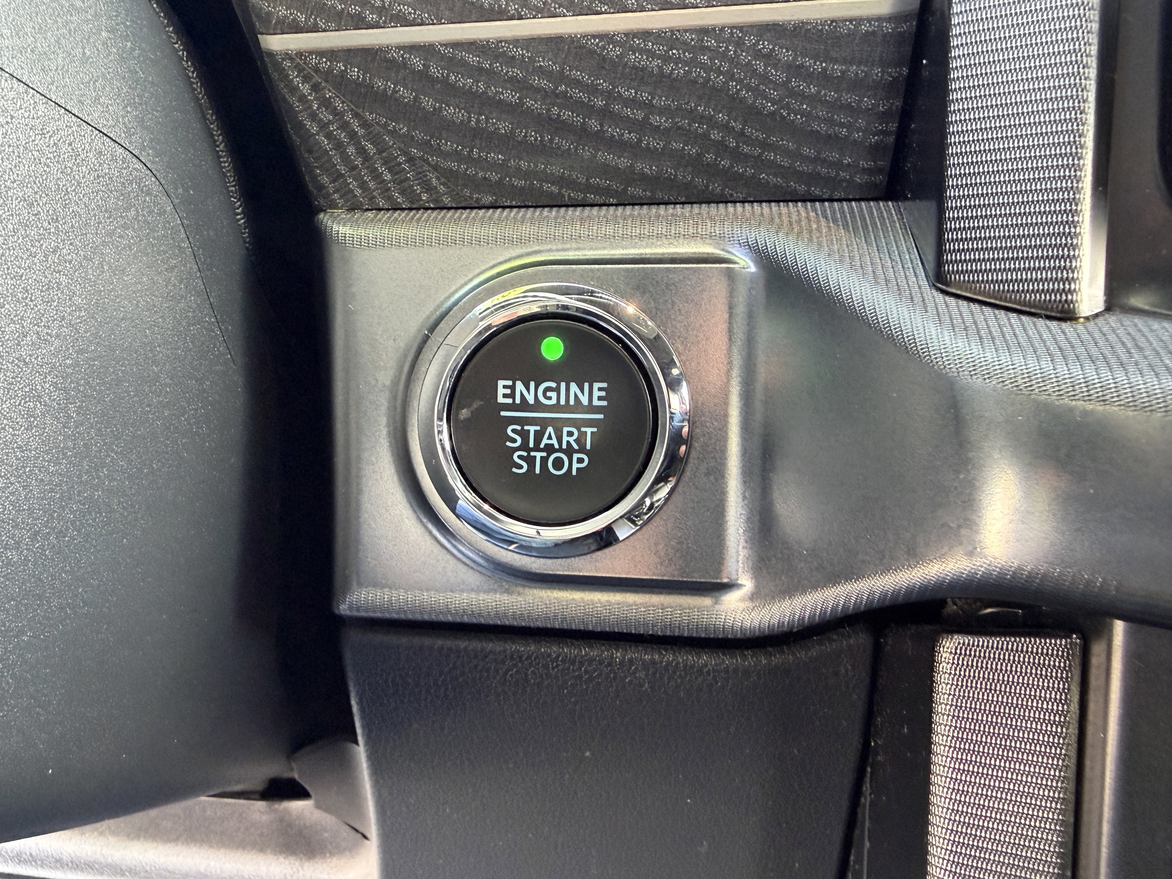 Certified 2022 Ford F150 Platinum w/ Equipment Group 701A High image 18