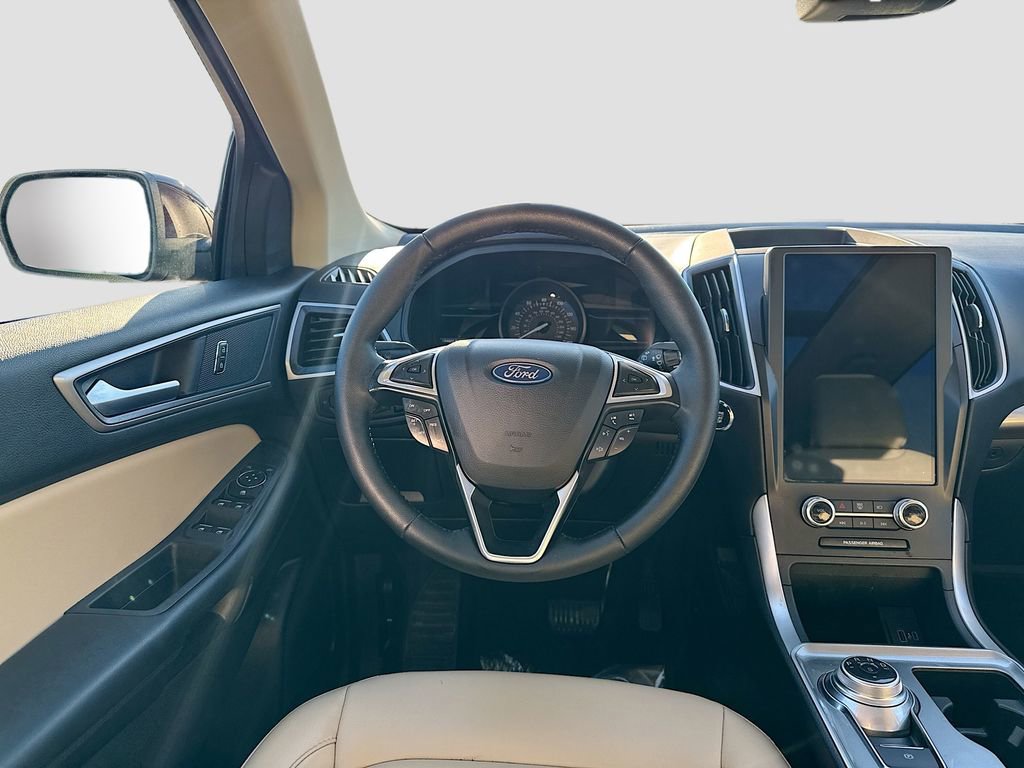 Certified 2024 Ford Edge SEL w/ Convenience Package AWD/4WD image 18