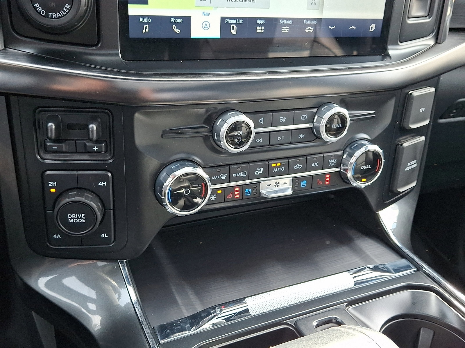 Certified 2023 Ford F150 Lariat w/ Equipment Group 502A High image 19