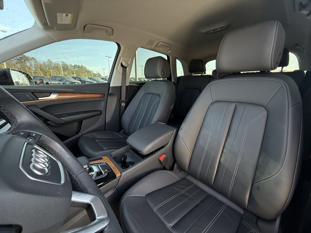 Used 2023 Audi Q5 2.0T Premium w/ Convenience Package image 22