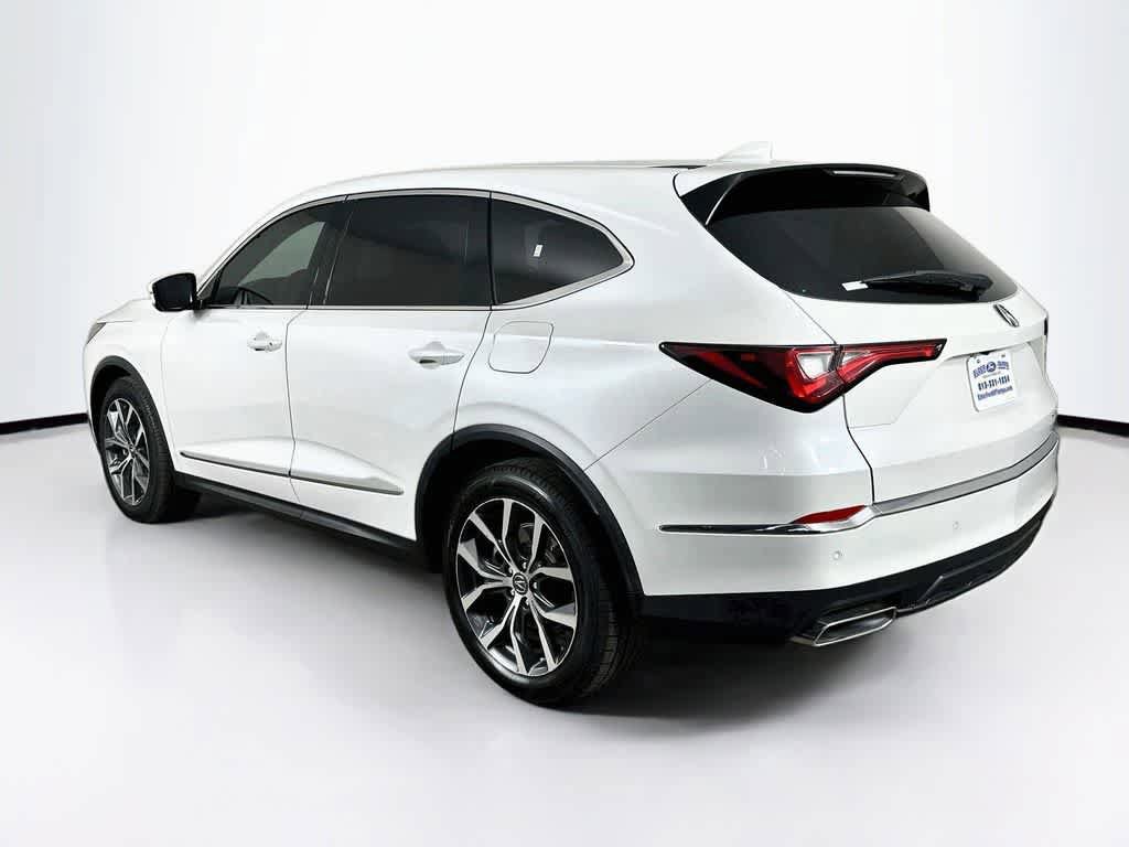 Used 2023 Acura MDX SH-AWD w/ Technology Package image 4