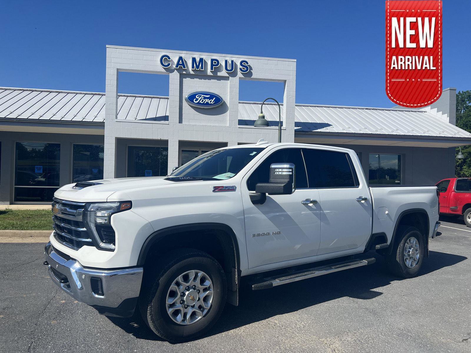 Used 2024 Chevrolet Silverado 3500 LTZ w/ LTZ Plus Package AWD/4WD image 1
