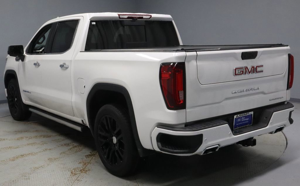 Used 2022 GMC Sierra 1500 Denali w/ Denali Reserve Package AWD/4WD image 9