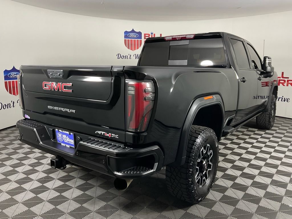 Used 2024 GMC Sierra 2500 AT4X image 5