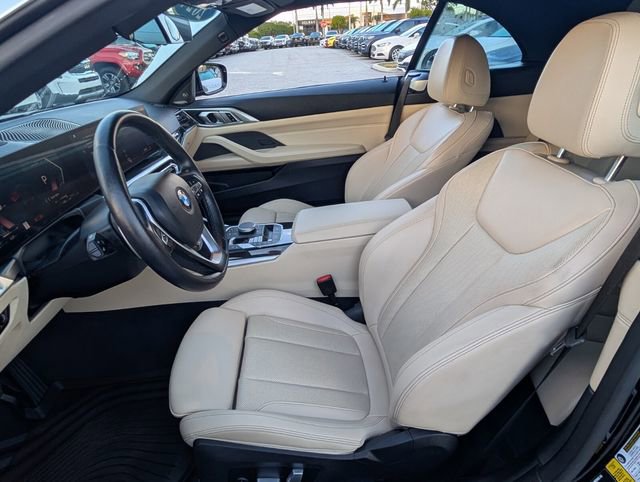Used 2024 BMW 430i Convertible w/ Premium Package image 8