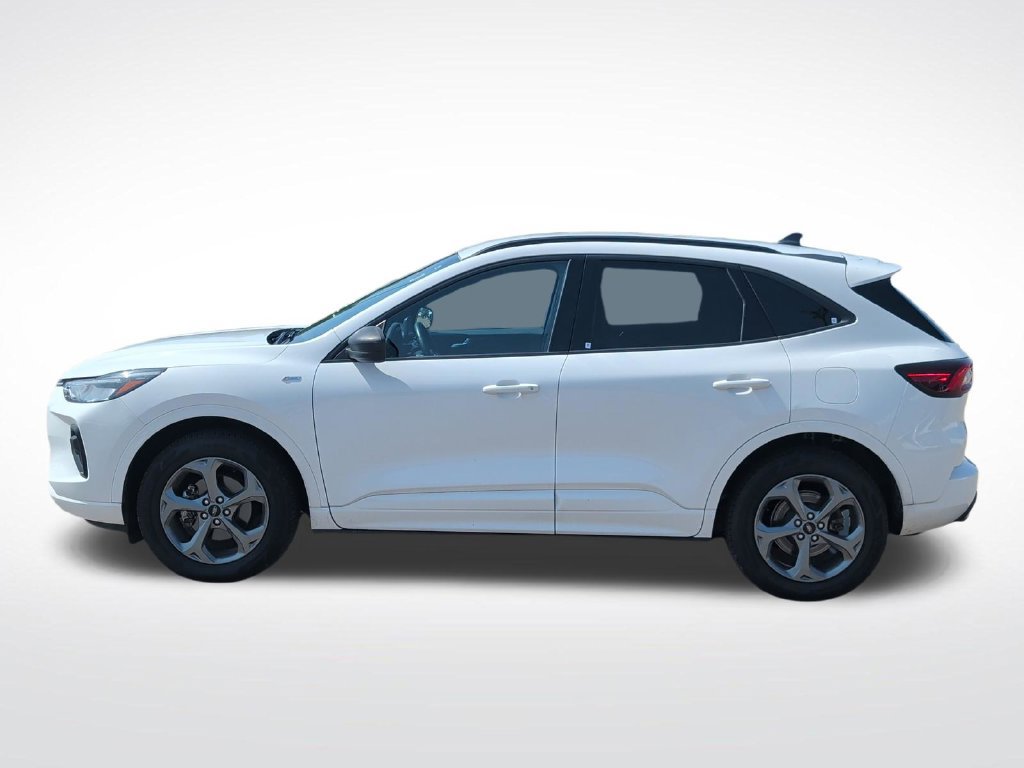 Certified 2023 Ford Escape ST-Line AWD/4WD image 7