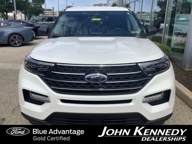 Certified 2023 Ford Explorer XLT w/ Equipment Group 202A AWD/4WD image 8