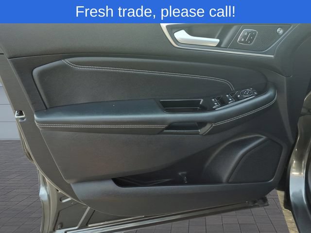 Certified 2019 Ford Edge Titanium w/ Equipment Group 301A AWD/4WD image 16