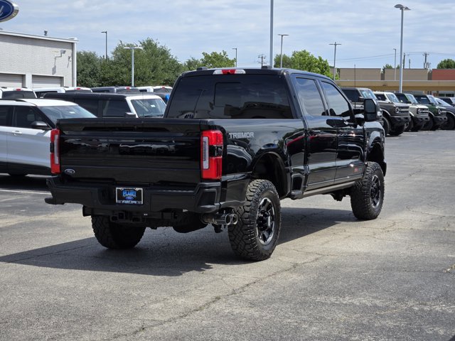Certified 2026 Ford F350 Platinum w/ Tremor Off-Road Package AWD/4WD image 7