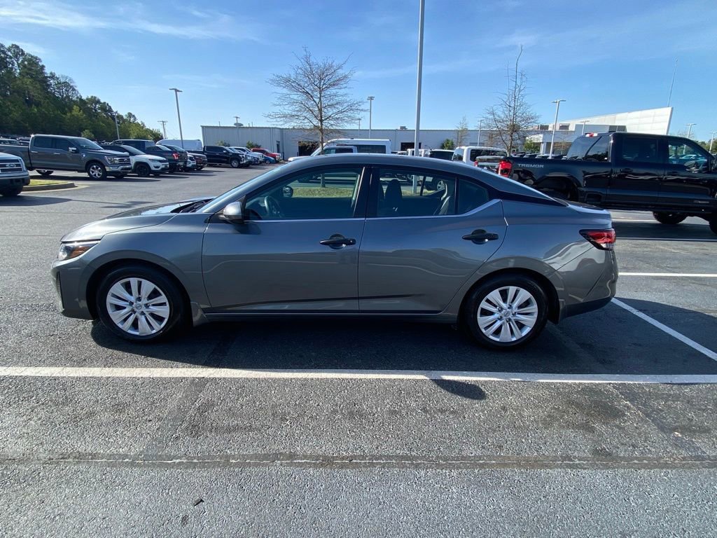 Used 2024 Nissan Sentra S image 2