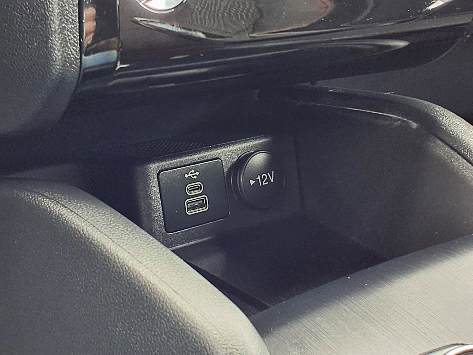 Certified 2024 Ford Escape ST-Line w/ Tech Pack #1 image 18