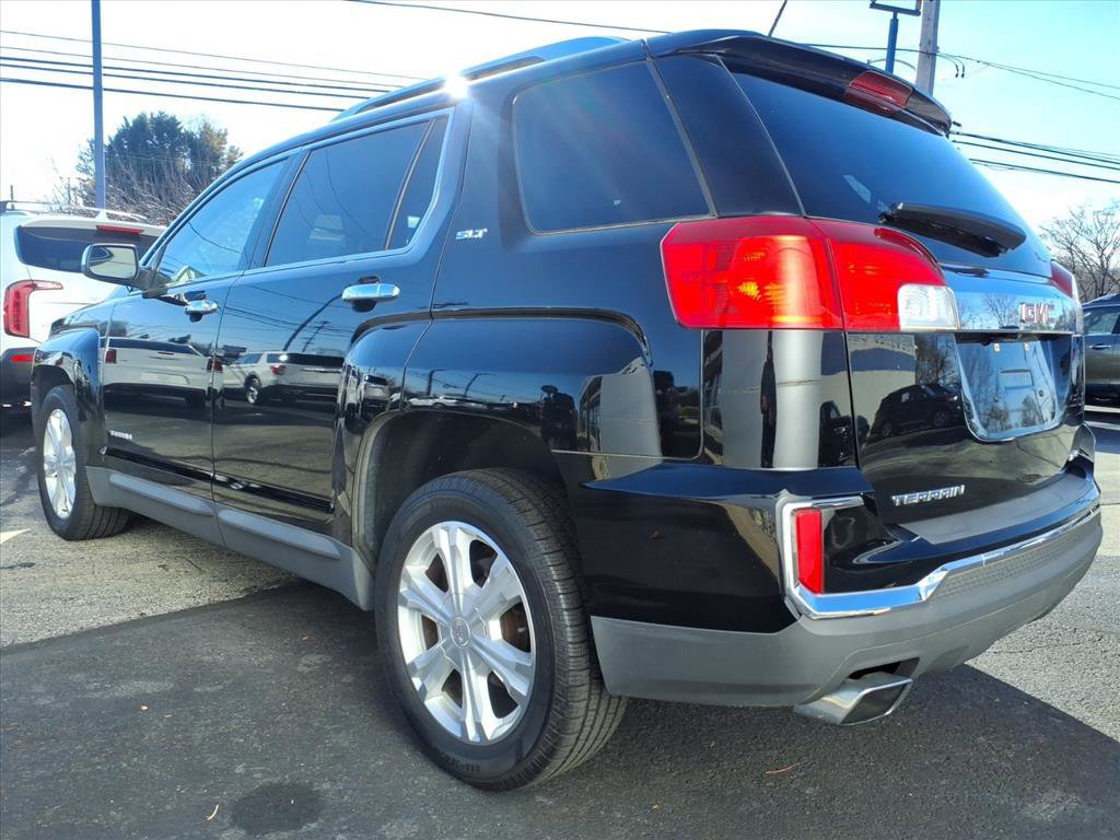 Used 2017 GMC Terrain SLT image 3