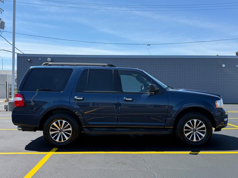 Certified 2017 Ford Expedition XLT AWD/4WD image 2
