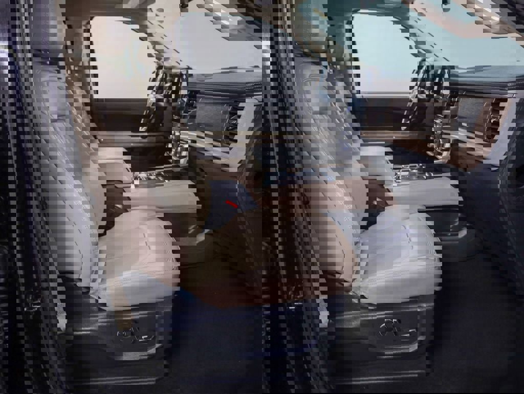 Certified 2024 Ford Expedition Limited image 22