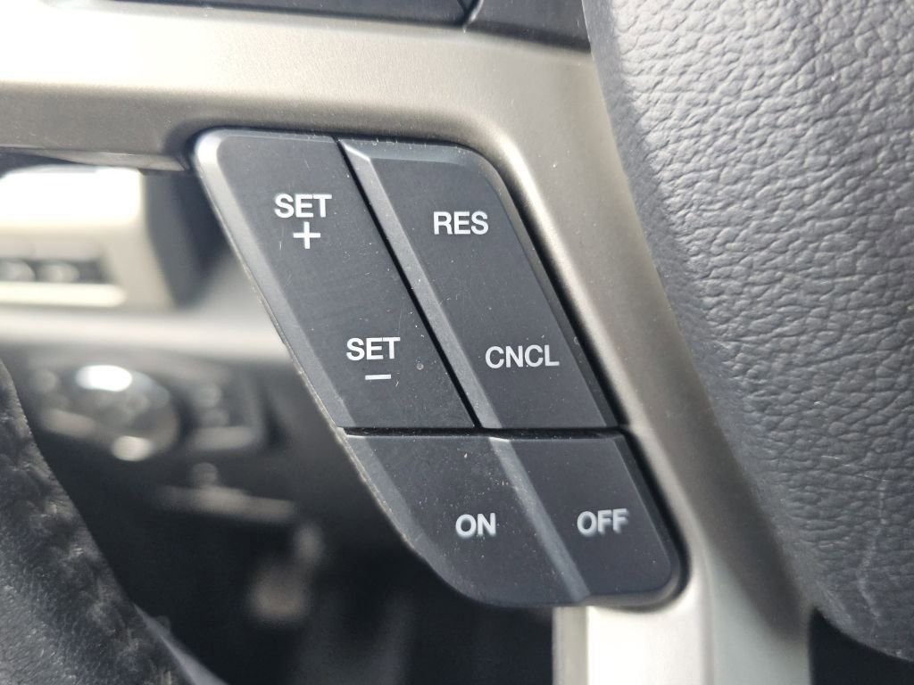 Certified 2019 Ford F250 Lariat w/ Lariat Value Package image 19