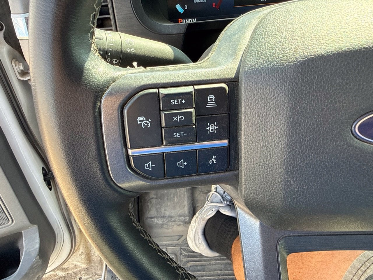 Certified 2024 Ford F150 XLT w/ Equipment Group 302A MID AWD/4WD image 26