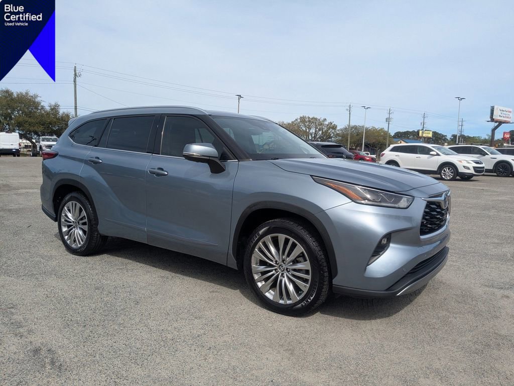 Used 2023 Toyota Highlander Platinum