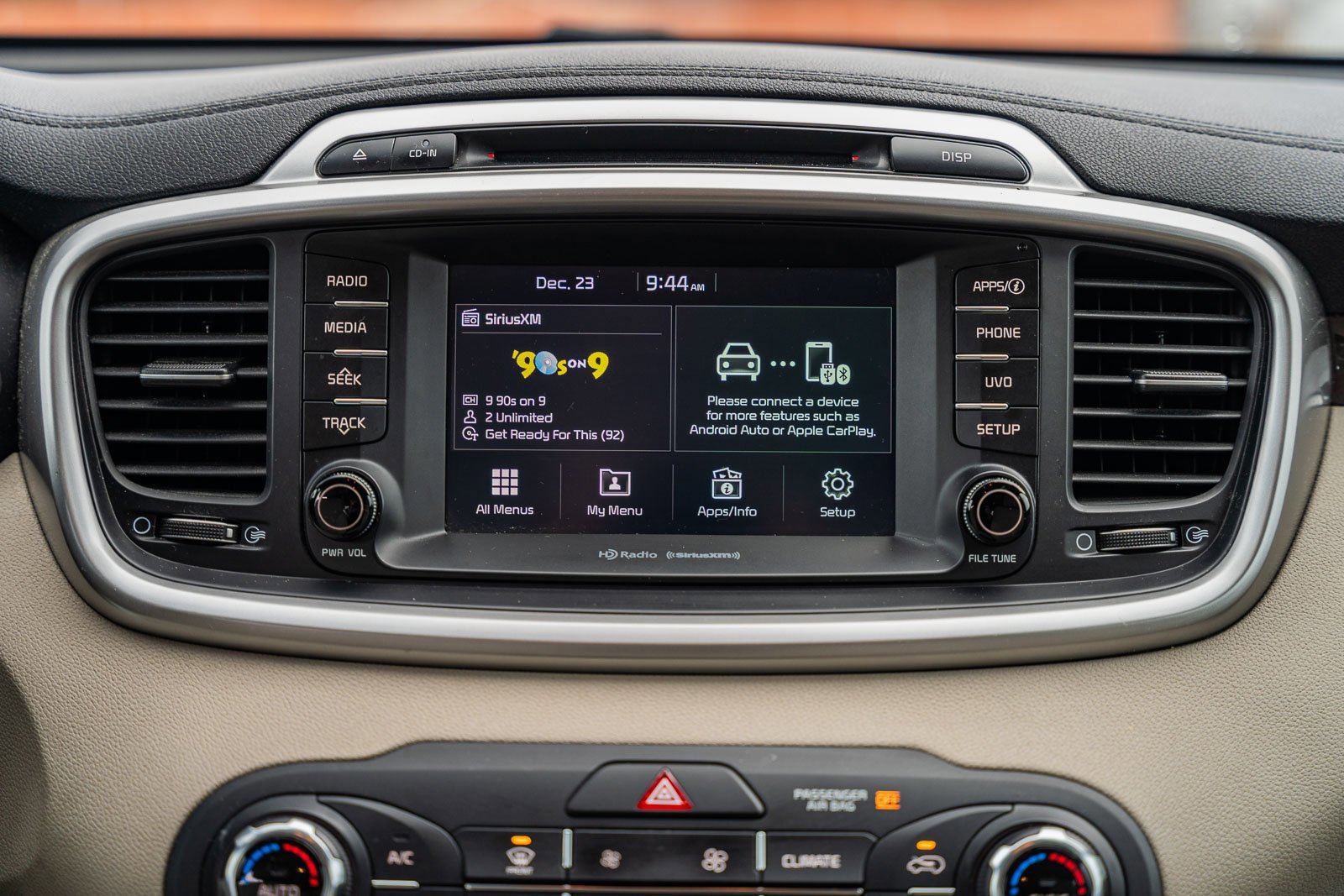 Used 2018 Kia Sorento LX image 29