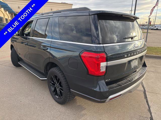Certified 2023 Ford Expedition XLT image 3