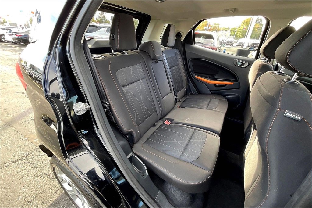 Certified 2022 Ford EcoSport SE w/ SE Appearance Package image 25