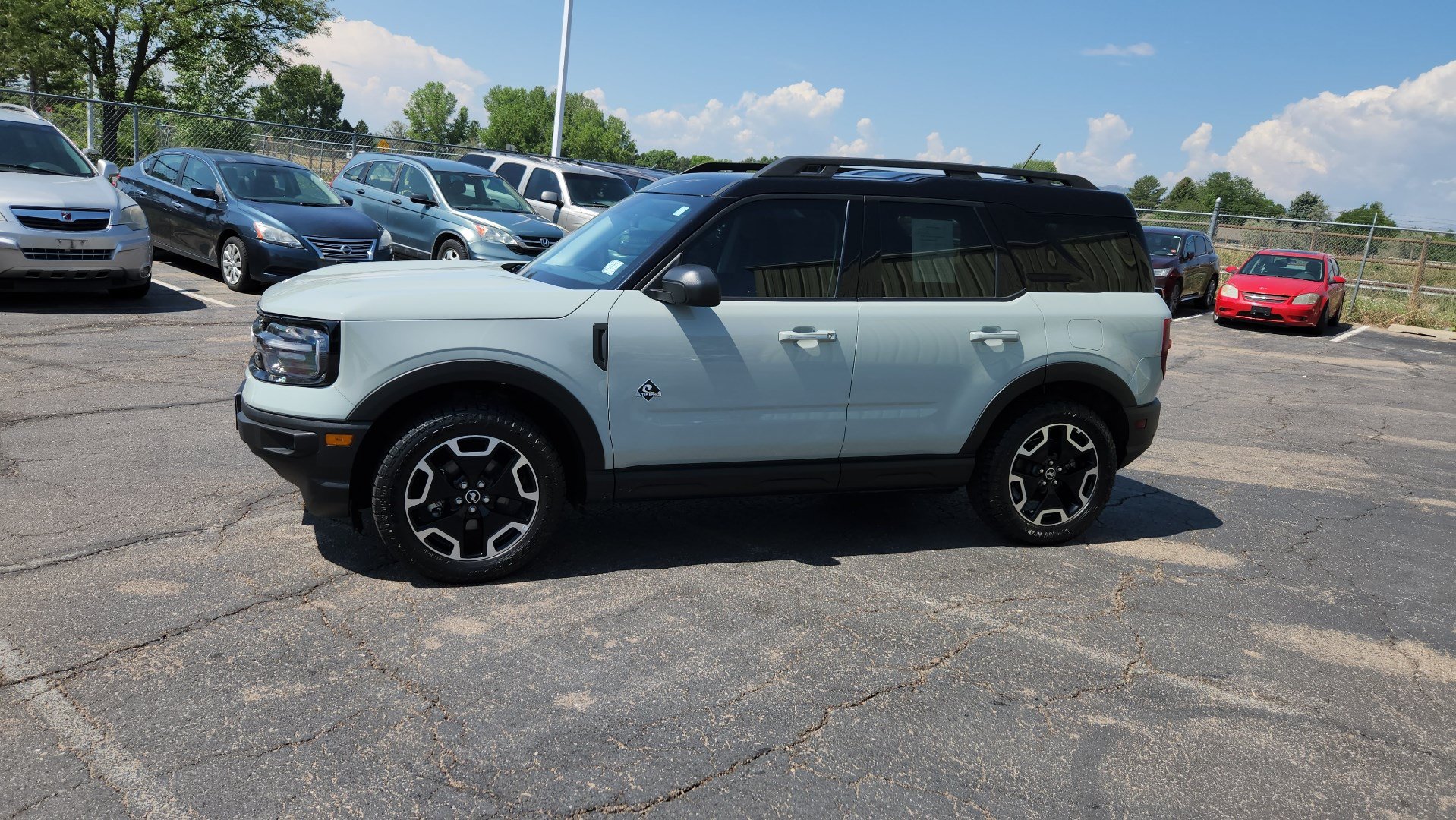 Certified 2023 Ford Bronco Sport Outer Banks AWD/4WD image 6