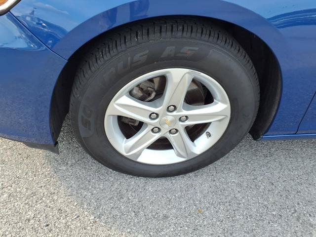 Used 2023 Chevrolet Malibu LS FWD image 5