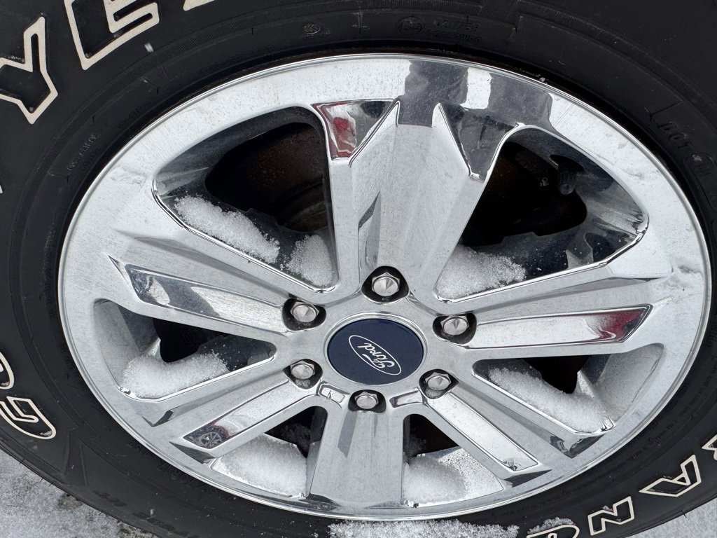 Certified 2017 Ford F150 XL w/ Equipment Group 101A Mid image 21