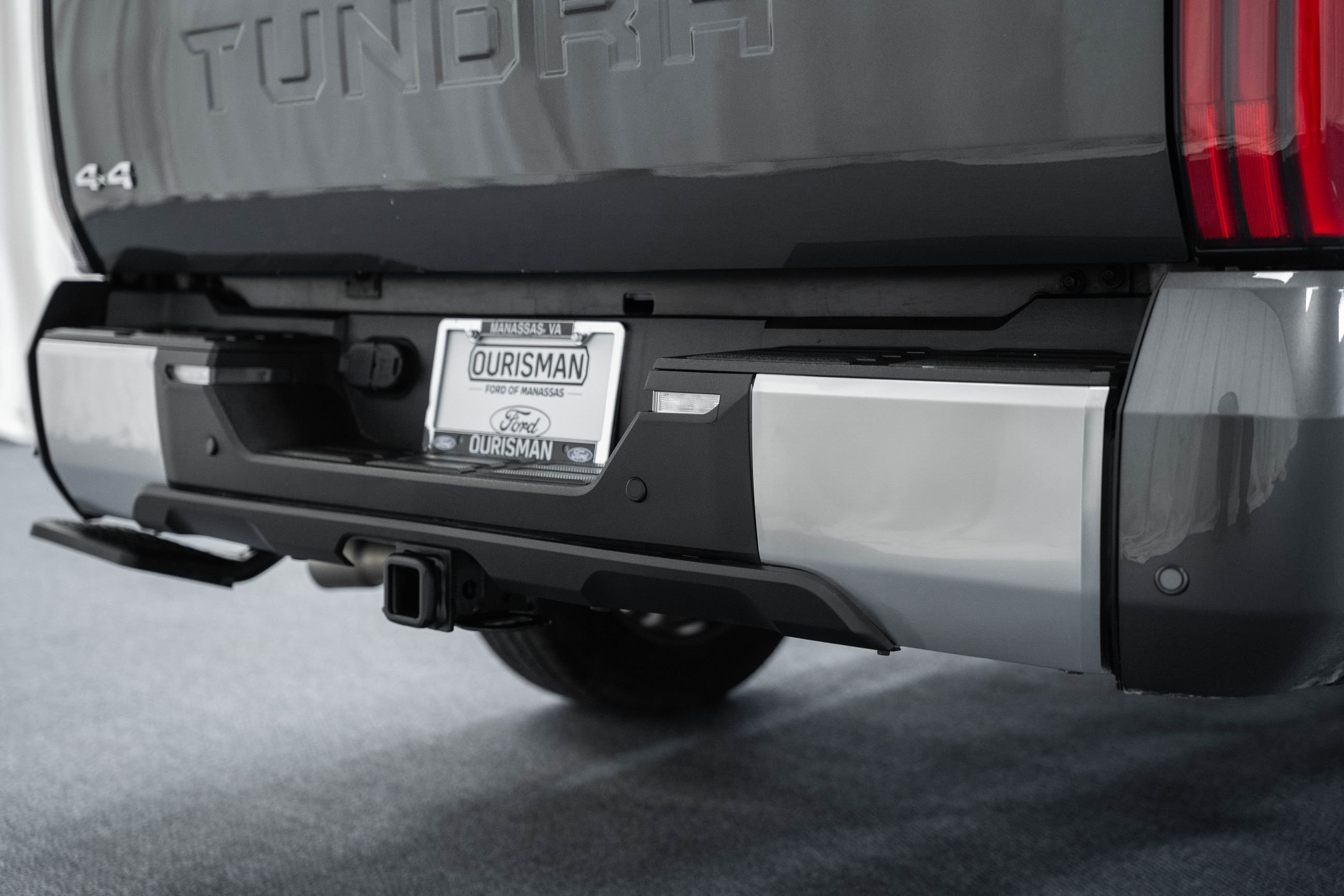 Used 2024 Toyota Tundra Limited image 10