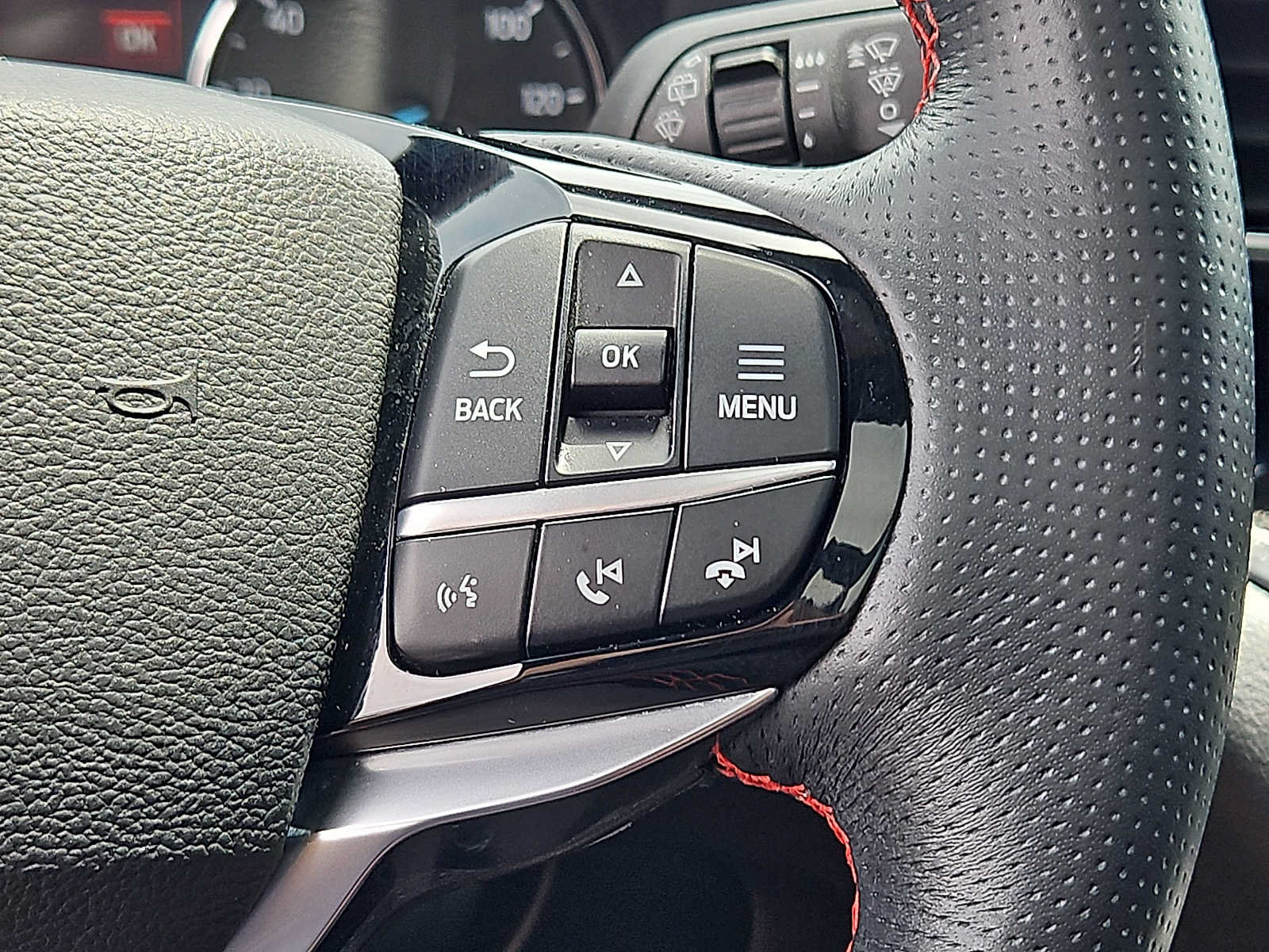 Certified 2022 Ford Explorer ST-Line AWD/4WD image 24