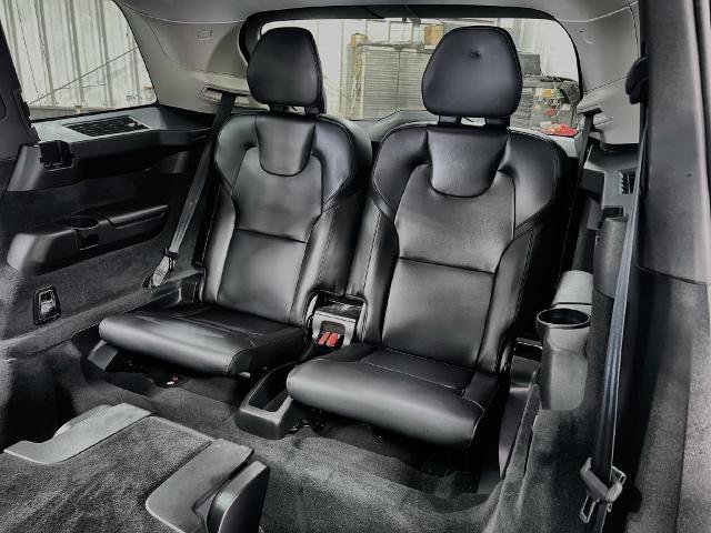 Used 2024 Volvo XC90 B5 Core AWD/4WD image 22