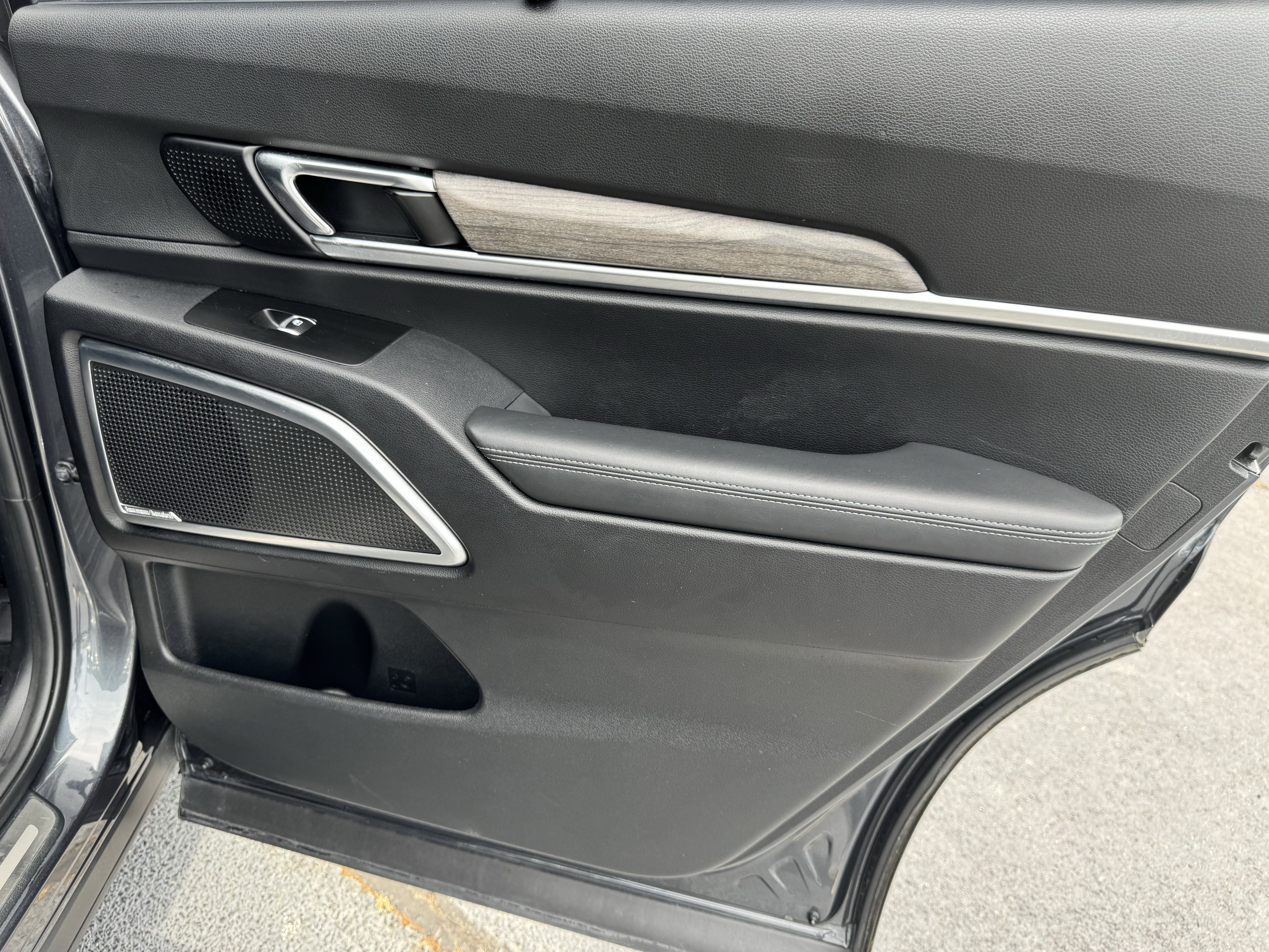 Used 2020 Kia Telluride SX FWD image 20