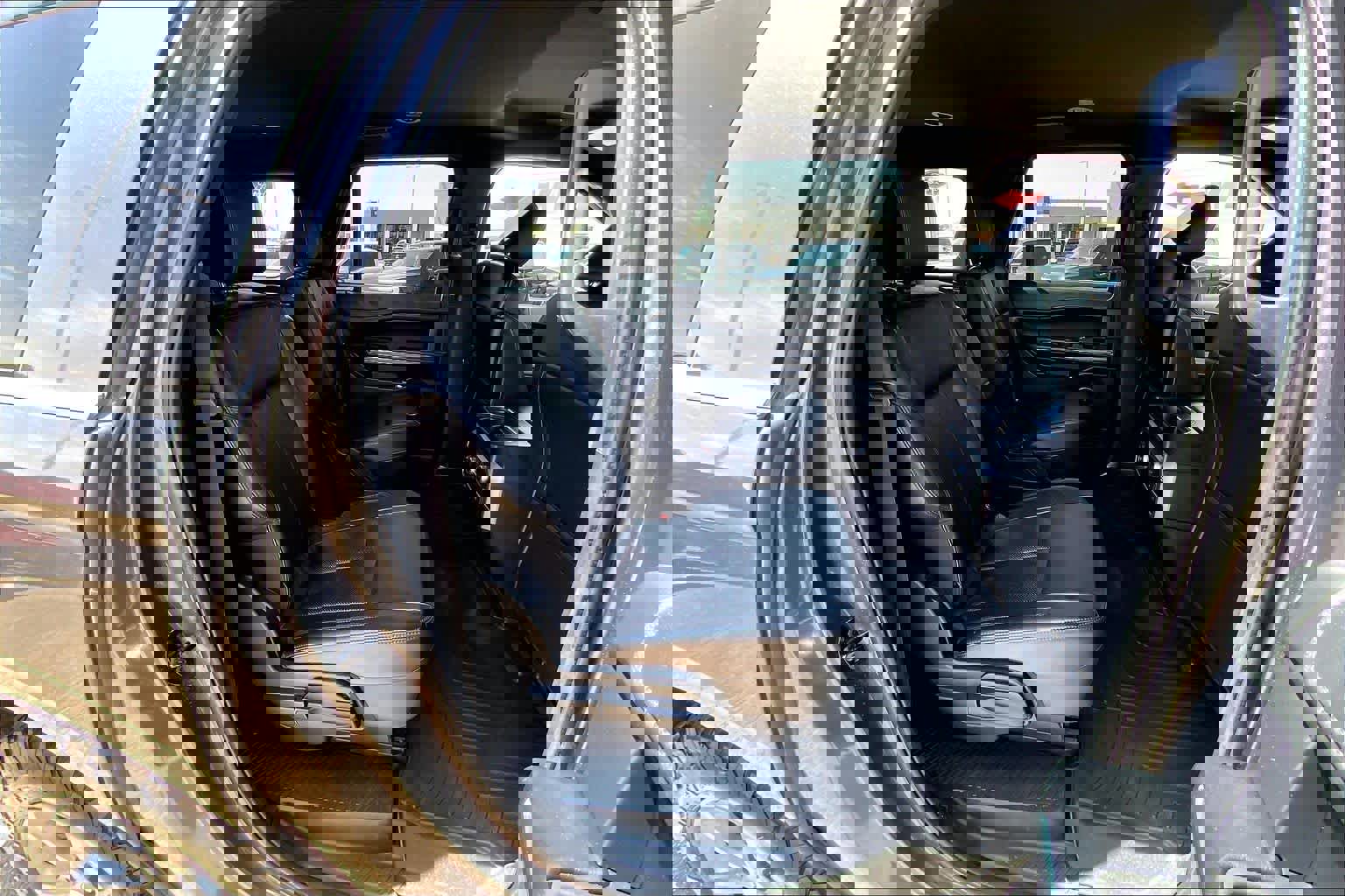 Certified 2021 Ford Expedition Max XLT image 20