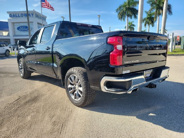 Used 2021 Chevrolet Silverado 1500 LT w/ All Star Edition Plus AWD/4WD image 4