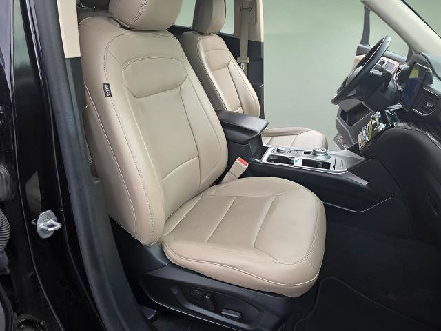 Certified 2023 Ford Explorer Limited AWD/4WD image 20