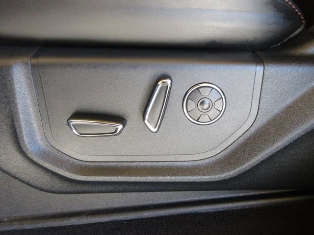 Certified 2020 Ford F150 Platinum w/ Equipment Group 701A Luxury image 12