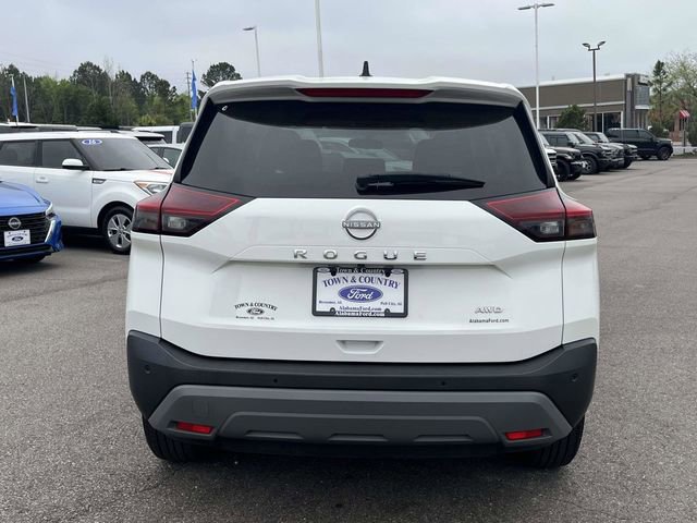 Used 2023 Nissan Rogue S AWD/4WD image 4
