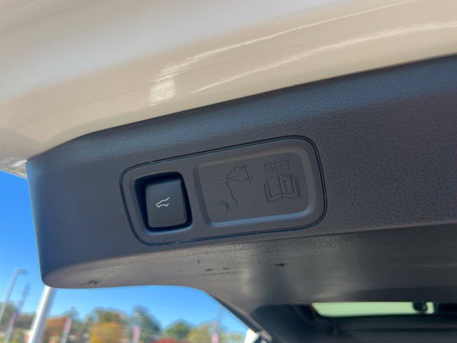 Certified 2024 Ford Expedition Max Platinum AWD/4WD image 26
