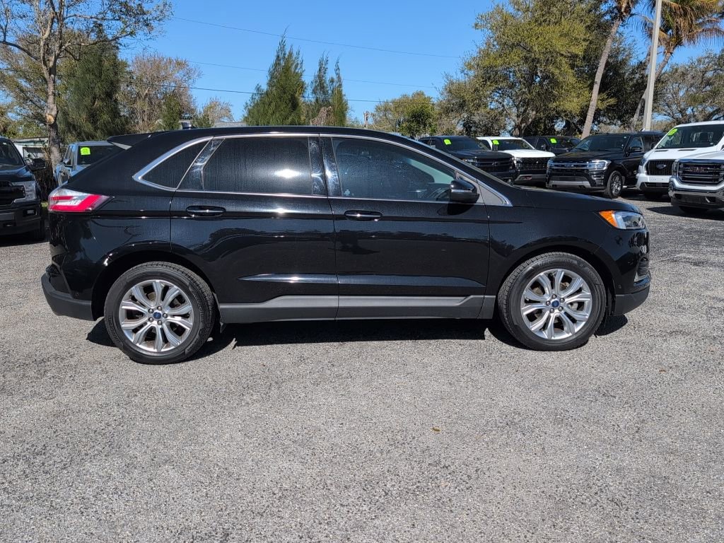 Certified 2020 Ford Edge Titanium w/ Equipment Group 301A image 2