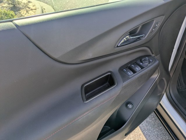Used 2024 Chevrolet Equinox RS image 13