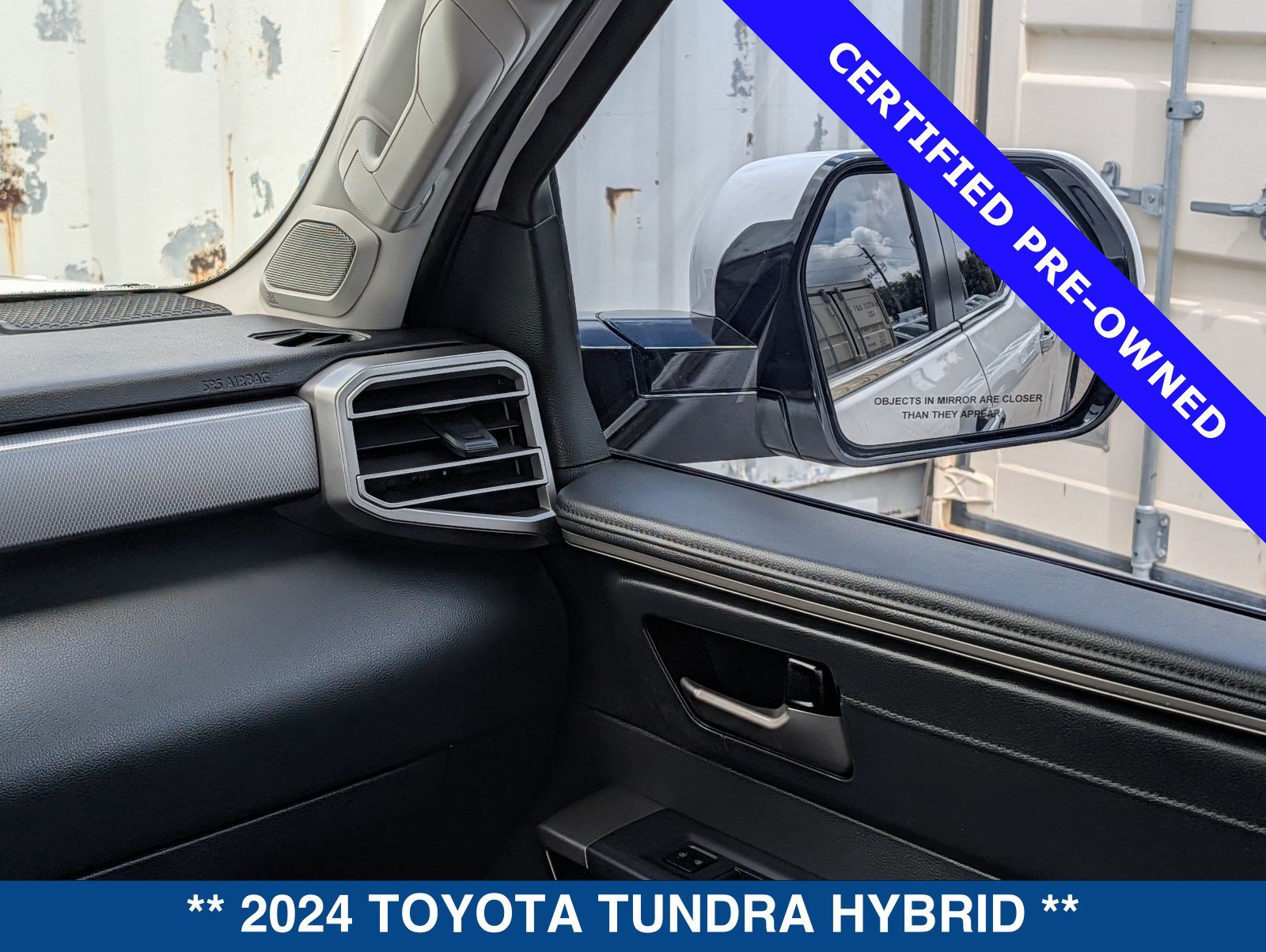 Used 2024 Toyota Tundra Limited AWD/4WD image 19