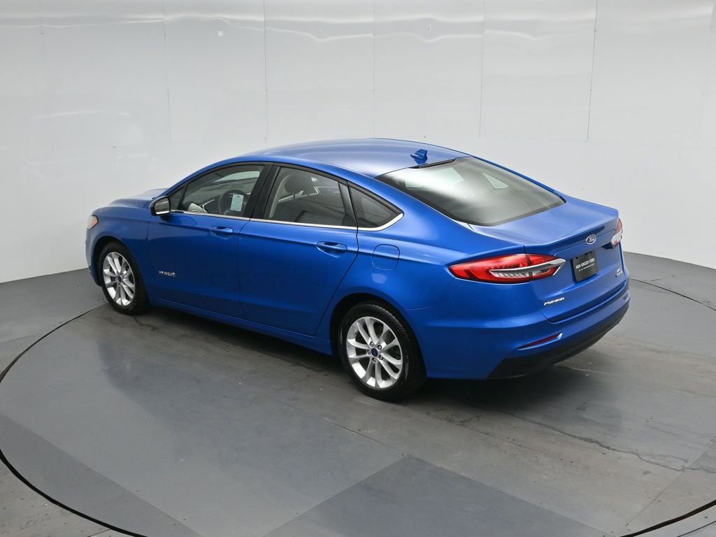 Certified 2019 Ford Fusion SE FWD image 40